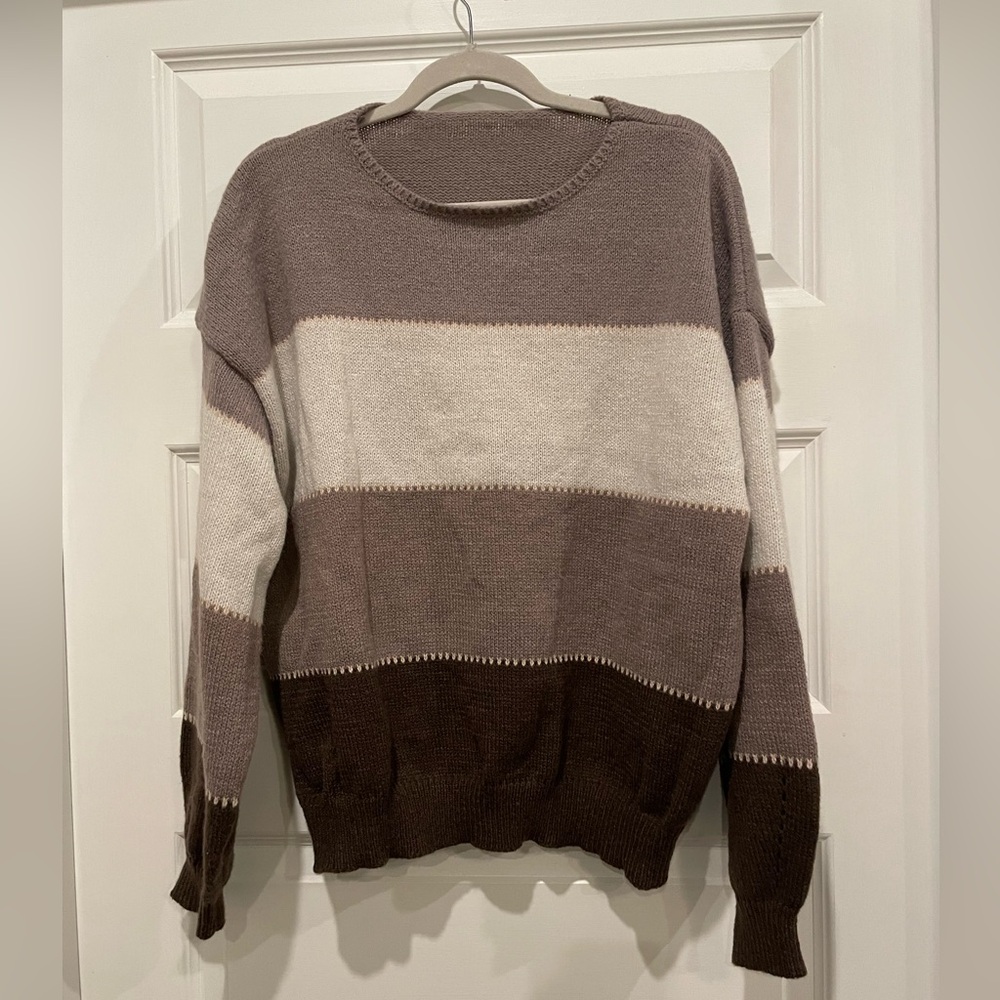 Brown/Taupe- Color Block Sweater- Size Large